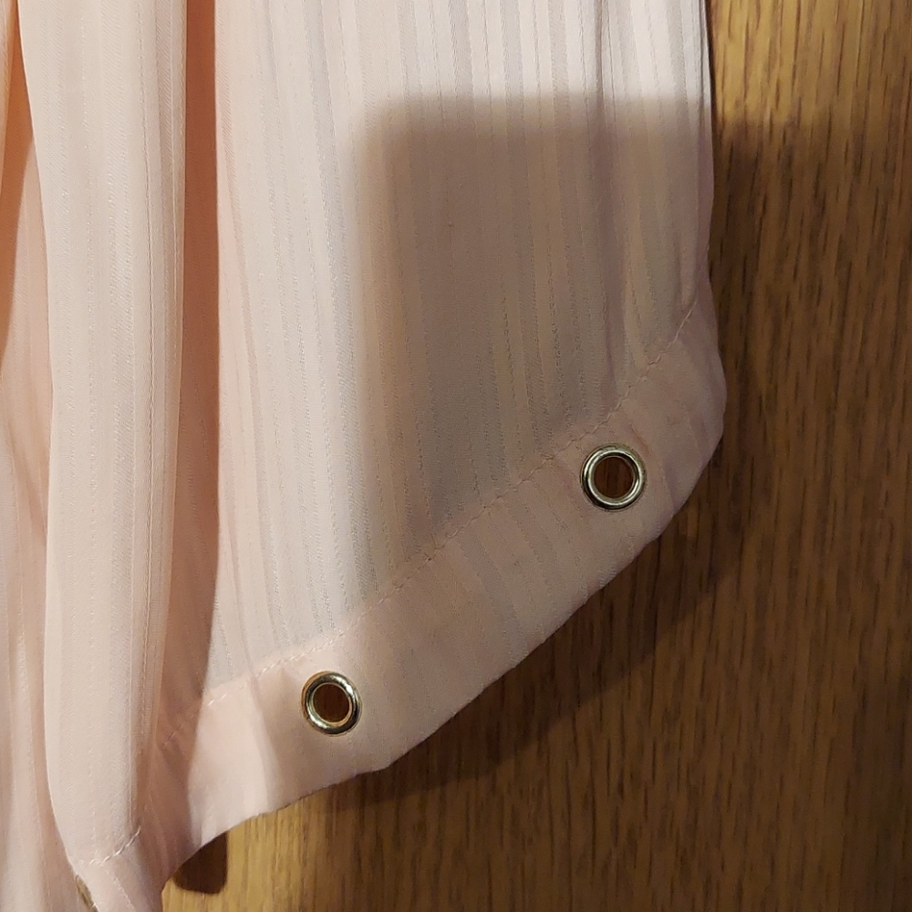 Pink Jennifer Lopez blouse - Picture 2 of 4